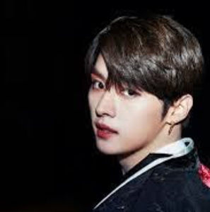 Meet your Posher, Felix harden